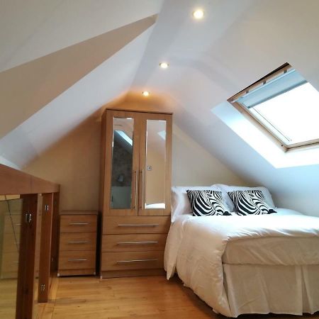 Modern, 2 Bedroom Apartment With Sofa Bed, Uplands, Swansea Exterior foto